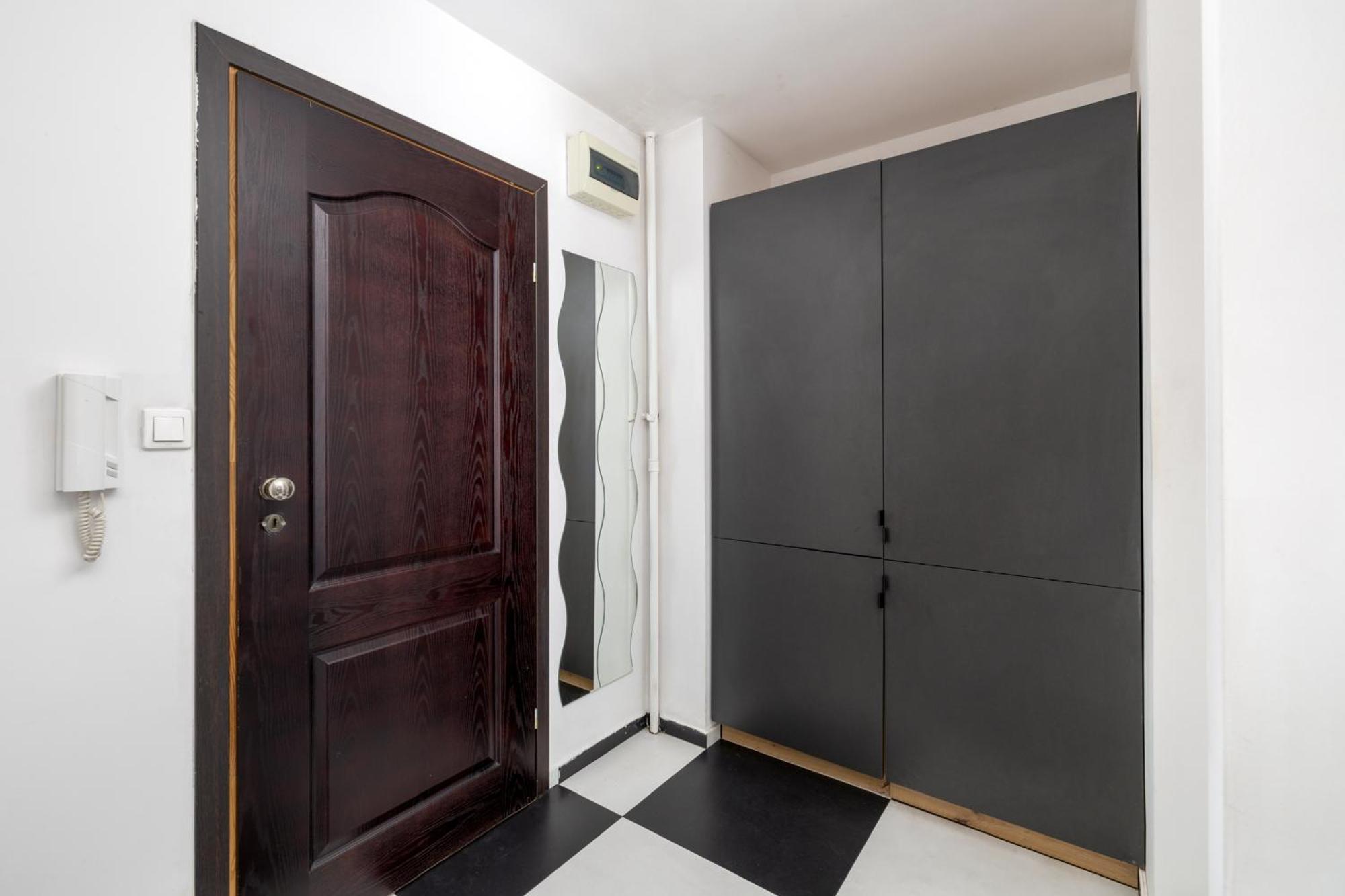 Apartment With Balcony Near Bulwary Wislane Wwa67 วอร์ซอ ภายนอก รูปภาพ